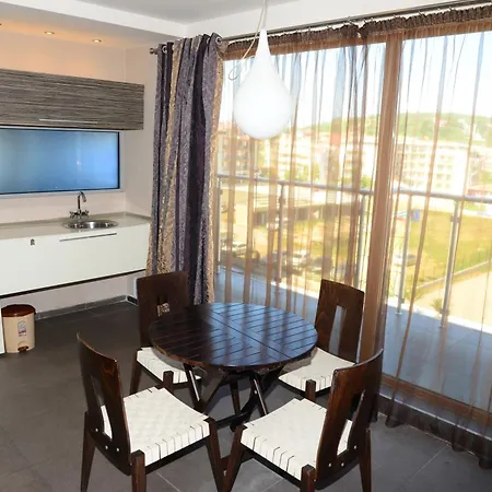 North 2* 普里莫尔斯科